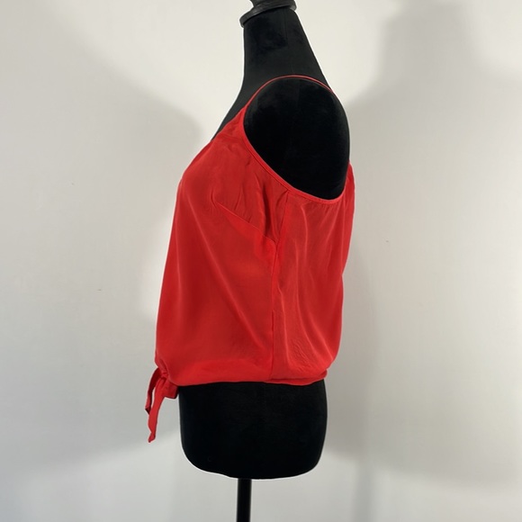 Bebe Red silky soft Cami,spaghetti strap’s,front tie waist,V-neck,Sleeveless - Picture 6 of 12